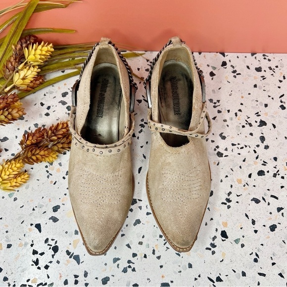 Zadig & Voltaire Parke Suede Leather Chain Pointed Studded Women’s Booties Sz 8 - Picture 3 of 15